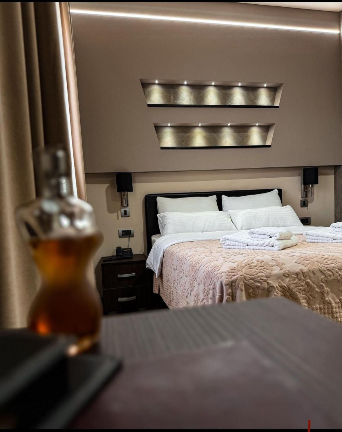 Hotel Morava - ชาบาซ ภายนอก รูปภาพ